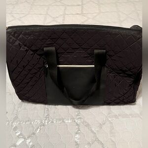 DSW~ OVERSIZED BLACK QUILTED TOTE~ WEEKENDER~ CARRY ALL~BAG